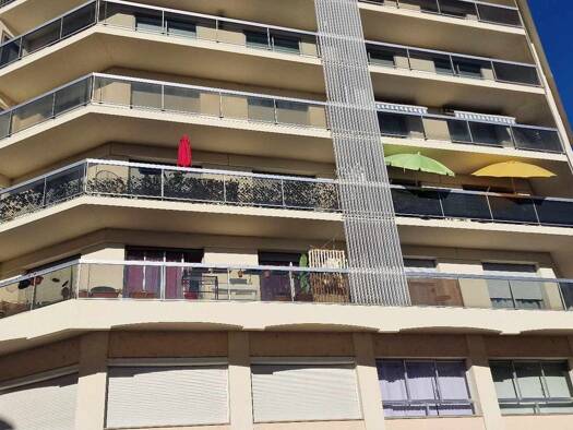 Appartement à vendre 243 000 € 4 pièces 3 chambres 122 m² 3ème étage Bayard Gap 05000