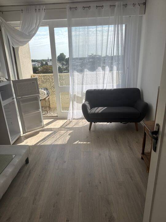 Appartement 1 pièce 12 m² · à Saint-Michel-sur-Orge · 12 m² · 485 €