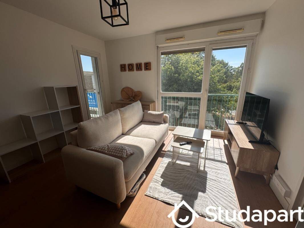 1 pièce 9 m² · à Pessac · 9 m² · 590 €/mois