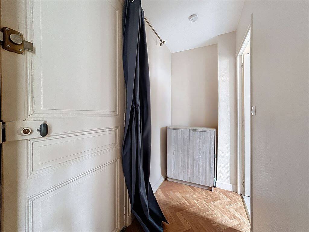 Appartement 1 pièce 30 m² · à Reims · 30 m² · 547 €