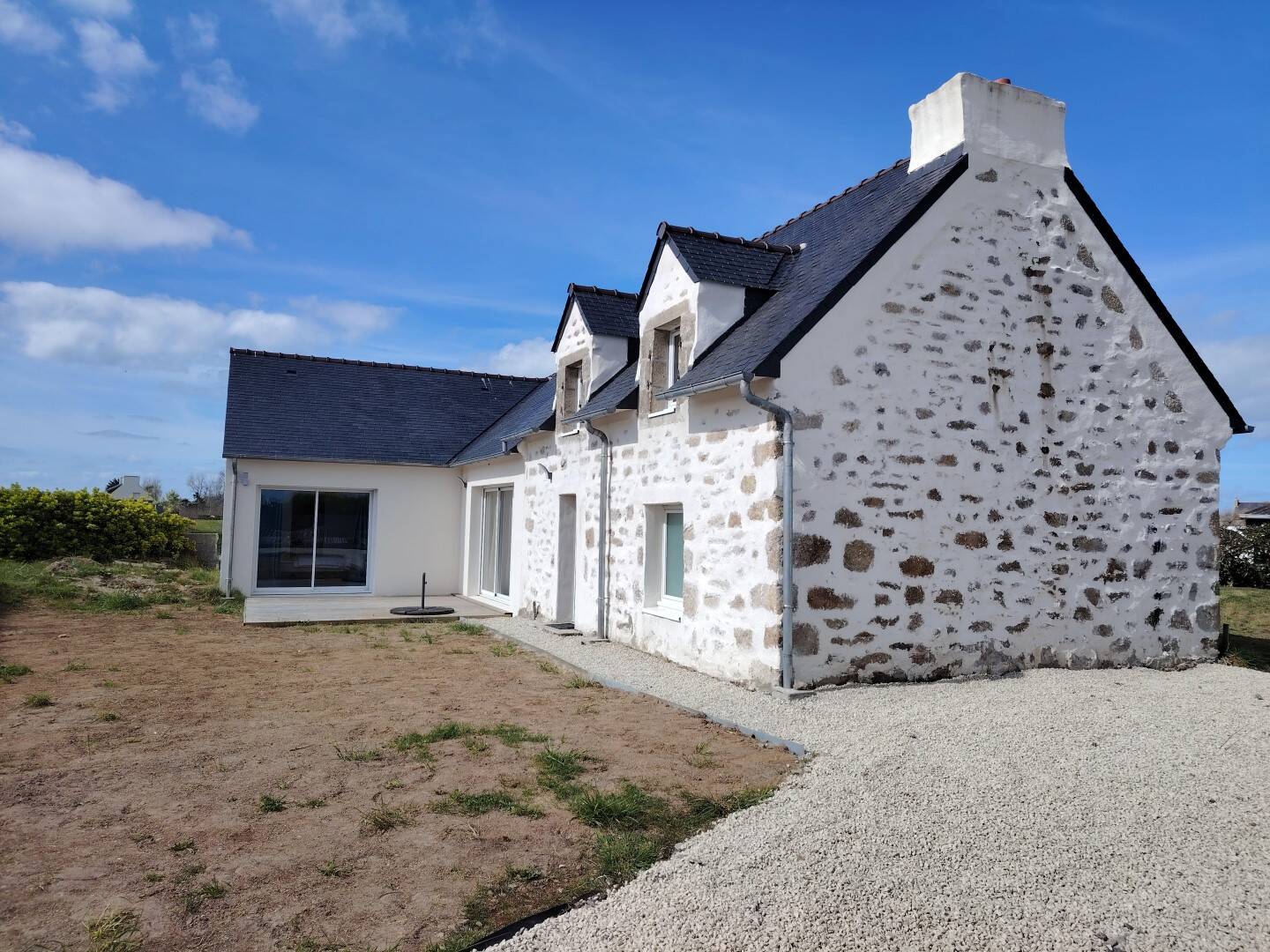 Maison 6 pièces 108 m² · à Kerlouan · 108 m² · 342 000 €