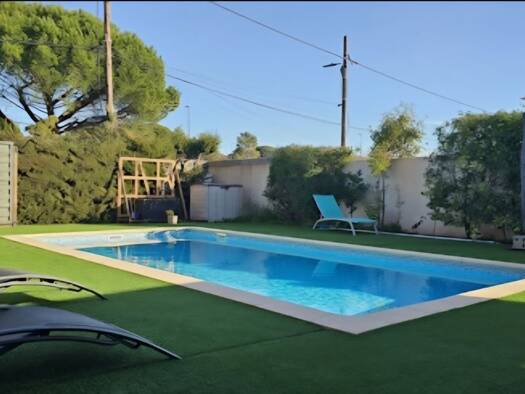 Maison de plain-pied à vendre 539 000 € 5 pièces 3 chambres 128 m² 950 m² de terrain Sud RN Puget-sur-Argens 83480
