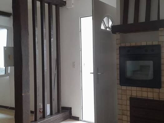 Appartement à louer 505 € 2 pièces 1 chambre 50 m² RDC/2 Cessenon-sur-Orb 34460