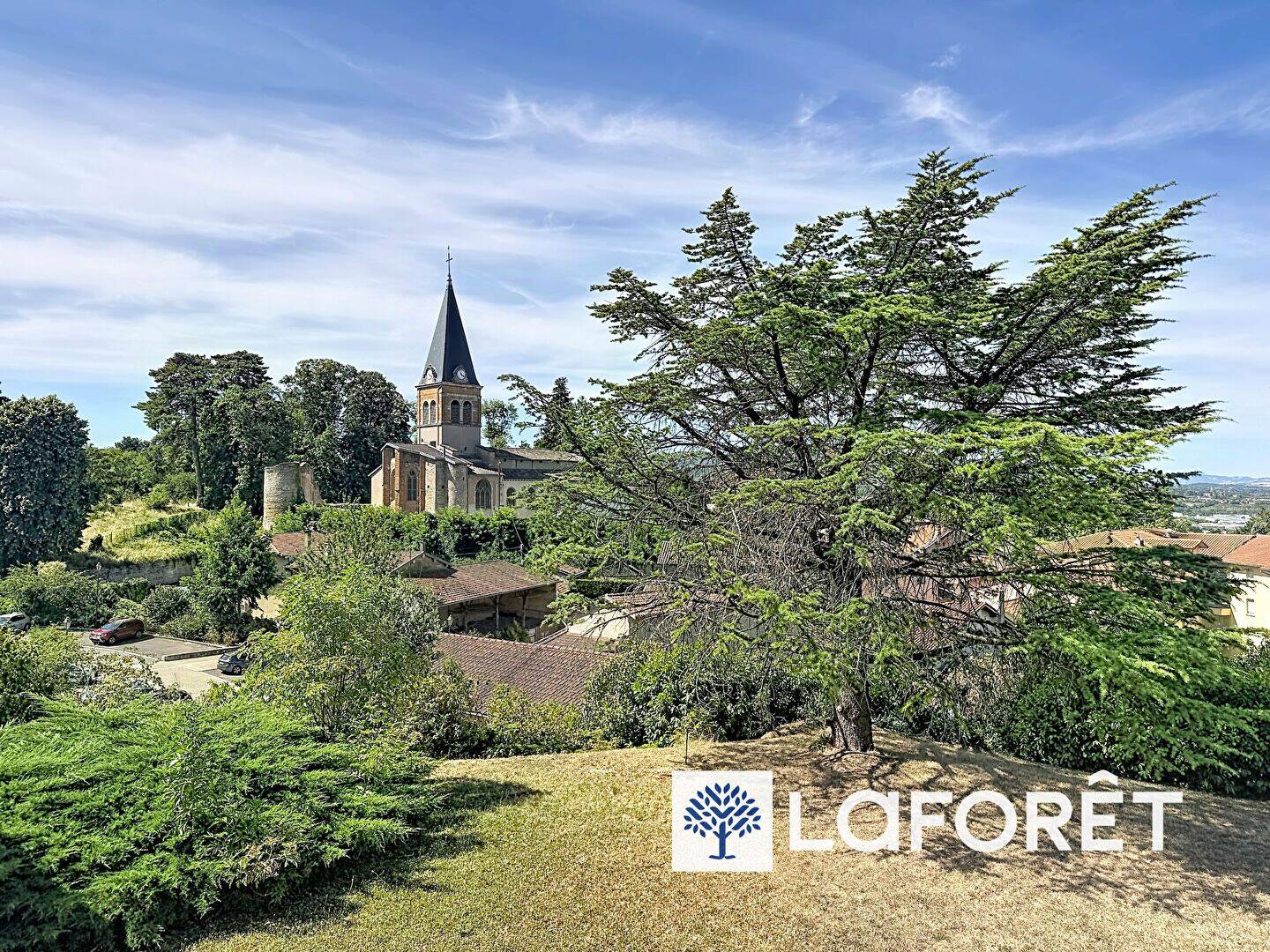 Maison 7 pièces 204 m² · à Genay · 204 m² · 699 000 €