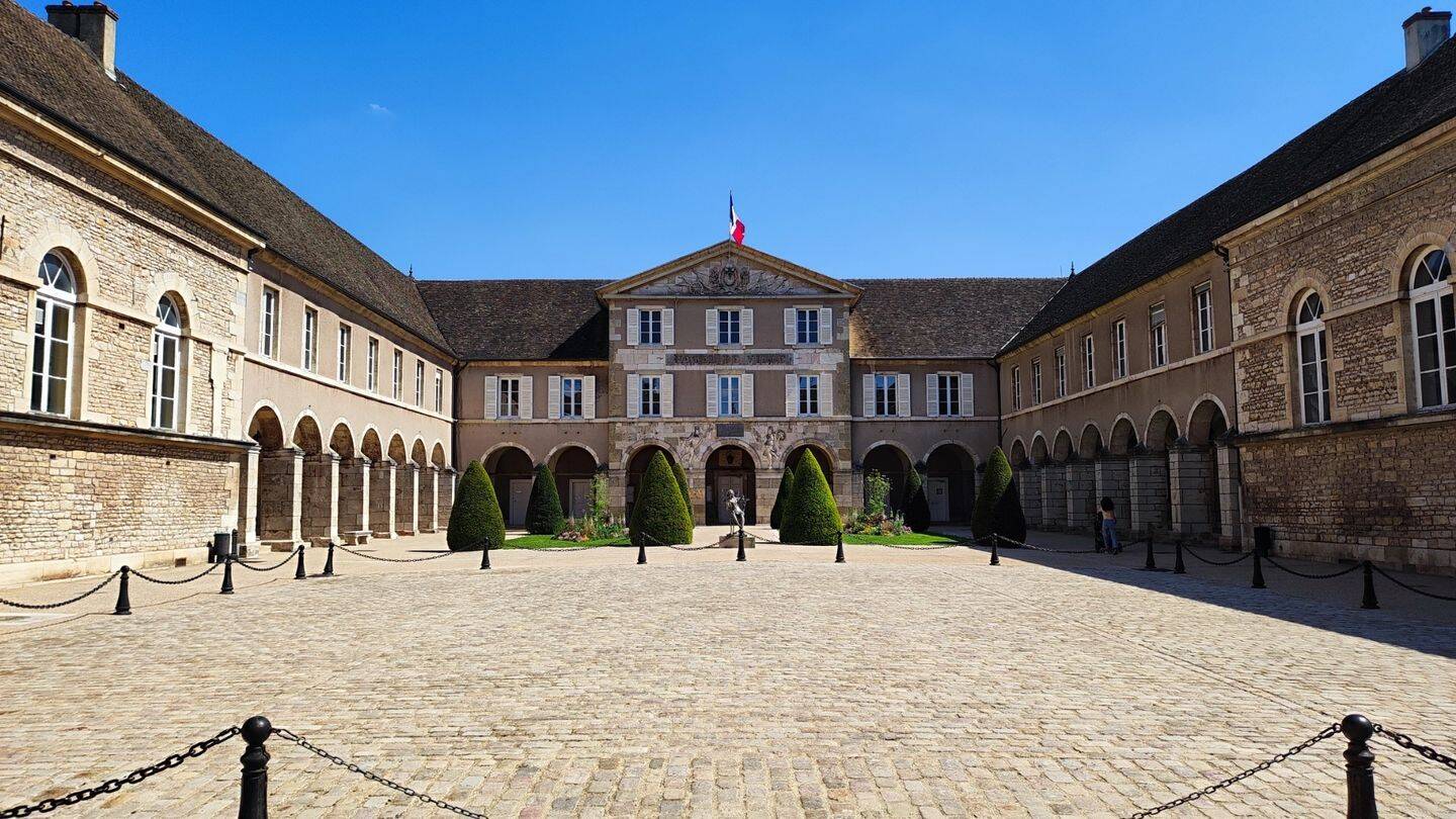 Appartement 3 pièces 67 m² · à Beaune · 67 m² · 110 000 €