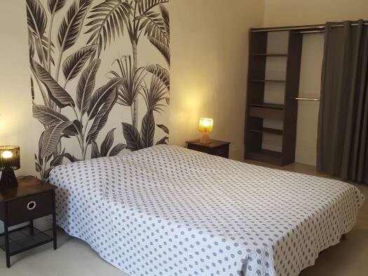 Appartement à louer 680 € 3 pièces 1 chambre 76 m² Étage 1/2 Centre Ville Pont-à-Mousson 54700