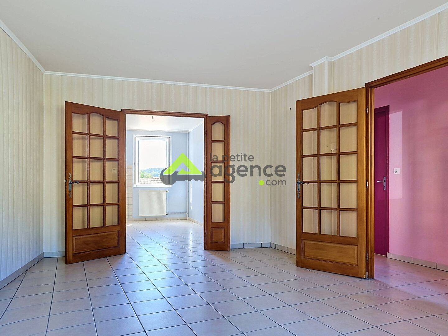 Maison 6 pièces 100 m² · à Bourganeuf · 100 m² · 82 900 €
