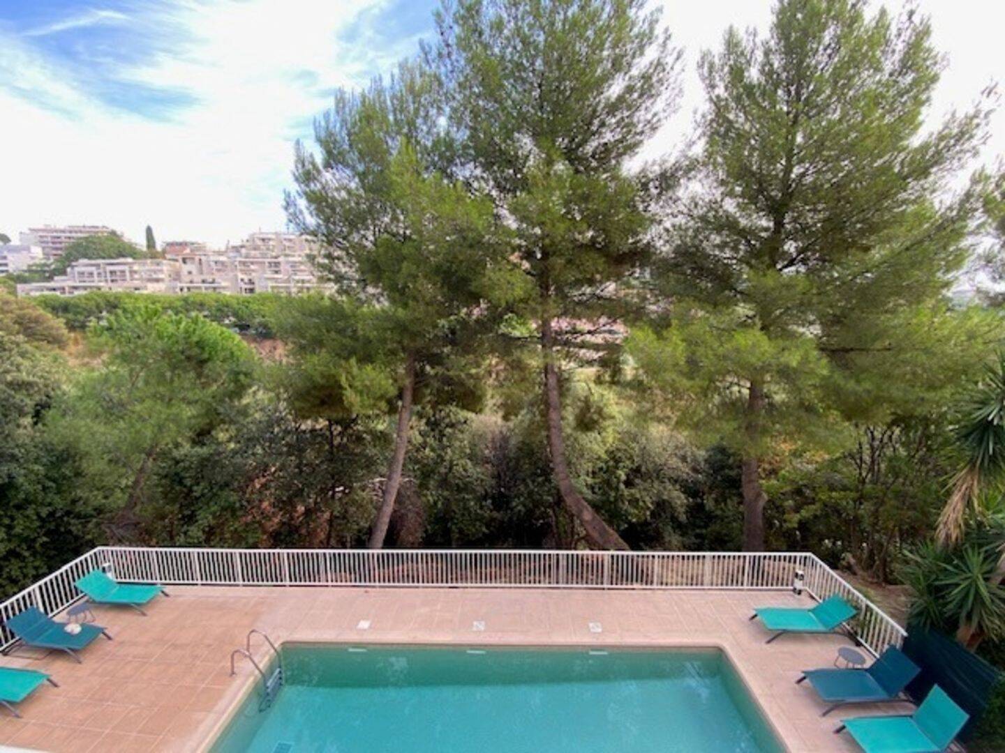 Appartement 2 pièces 51 m² · à Nice · 51 m² · 299 000 €