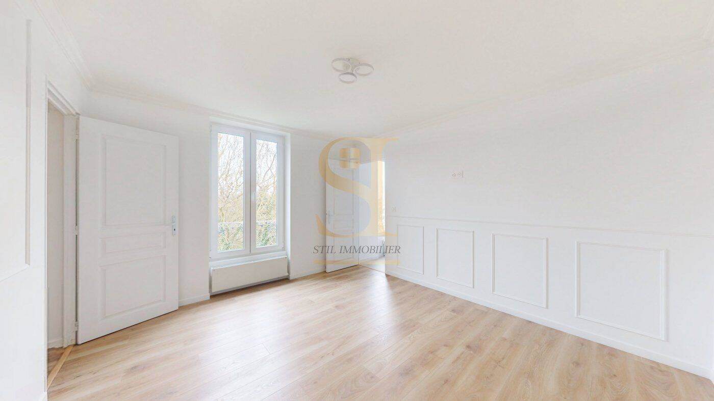 Appartement 2 pièces 44 m² · à Corbeil-Essonnes · 44 m² · 124 000 €