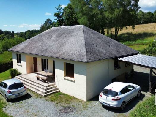 Maison de plain-pied à vendre 129 000 € 4 pièces 3 chambres 98 m² 2 887 m² de terrain Saint-Augustin 19390