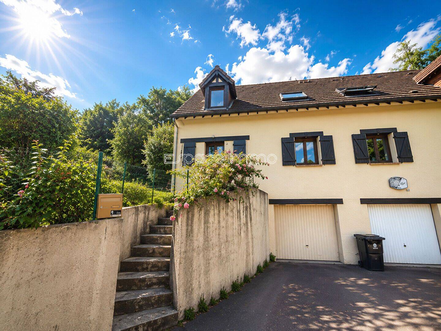 Maison 4 pièces 93 m² · à Rouen · 93 m² · 920 €