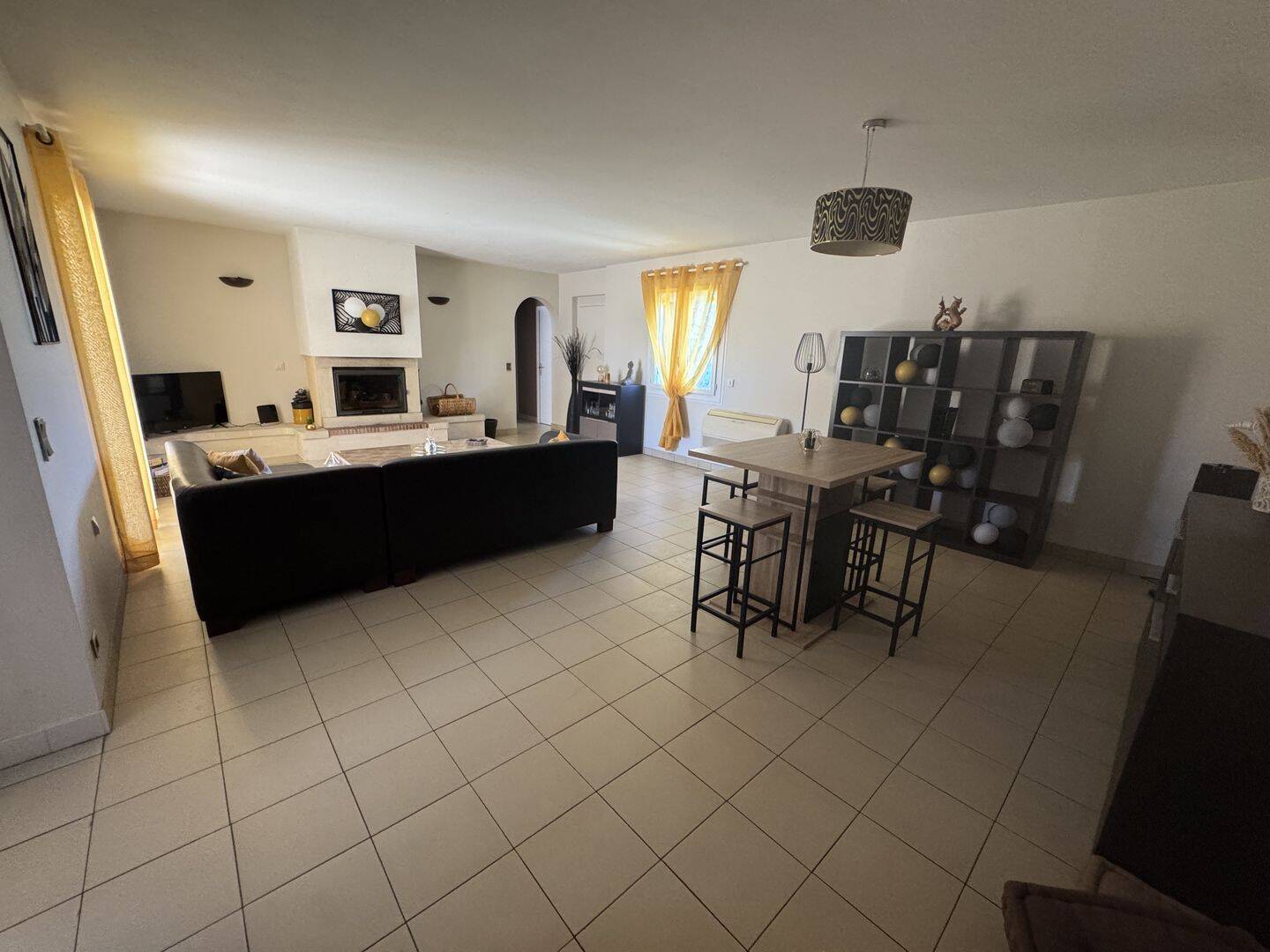 Maison 5 pièces 115 m² · à Arveyres · 115 m² · 306 000 €