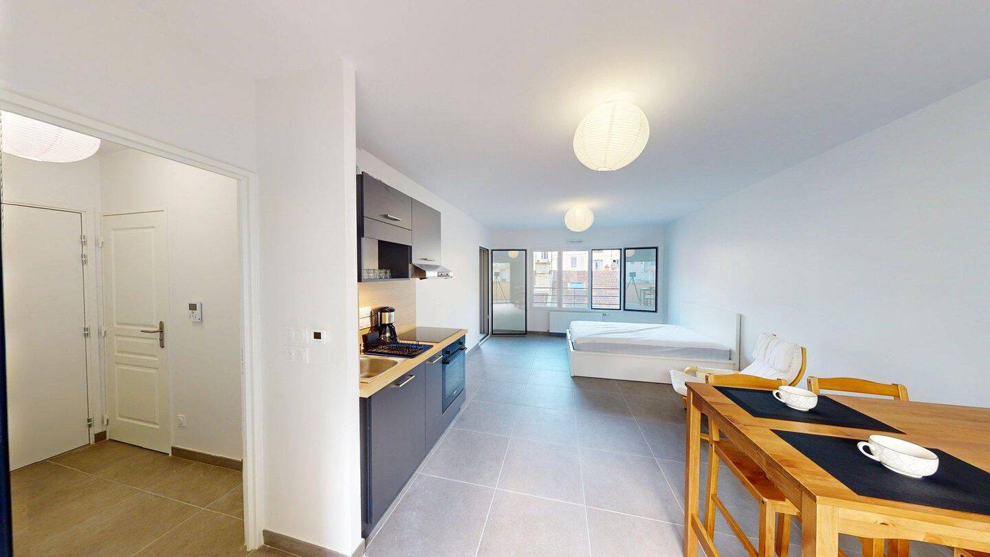 Appartement 1 pièce 38 m² · à Lyon 7ème Arrondissement · 37,8 m² · 1 000 €