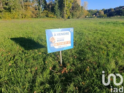 Terrain à vendre 9 000 € 7 906 m² de terrain Ayen 19310
