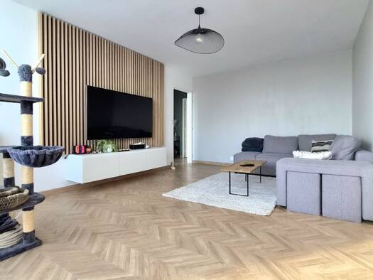 Appartement à vendre 199 000 € 5 pièces 3 chambres 94,53 m² Étage 1/4 Osny 95520