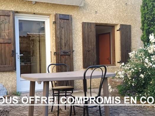 Maison à vendre 140 000 € 4 pièces 2 chambres 80 m² 126 m² de terrain Le Grand-Serre 26530