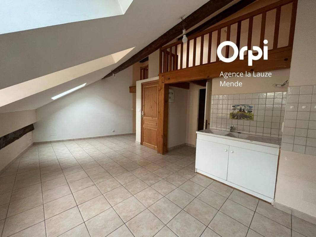 Appartement 2 pièces 28 m² · à Mende · 28 m² · 410 €