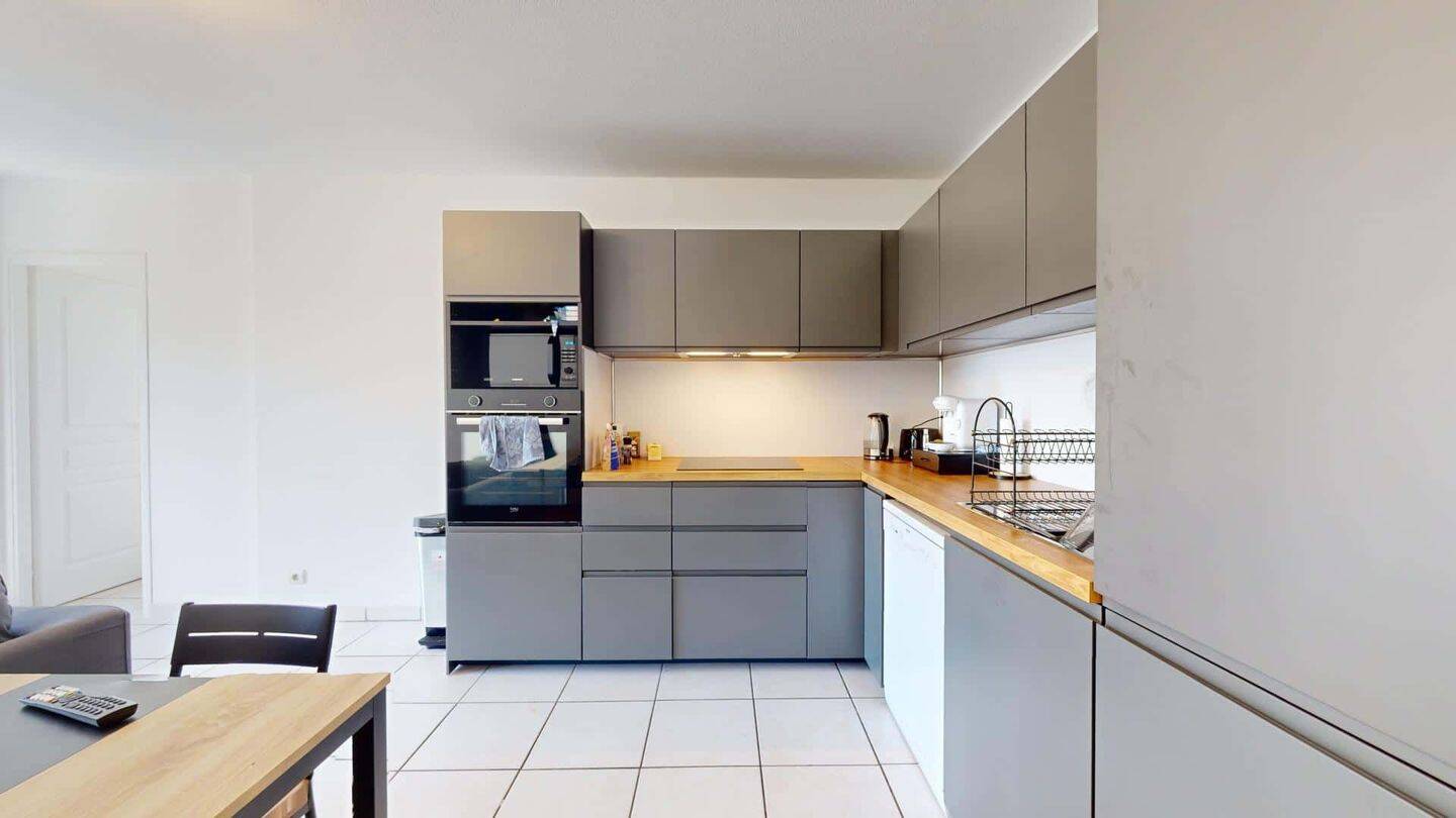 Room in Route de Seysses, Toulouse for 74 m² with 4 bedrooms - C — 11
