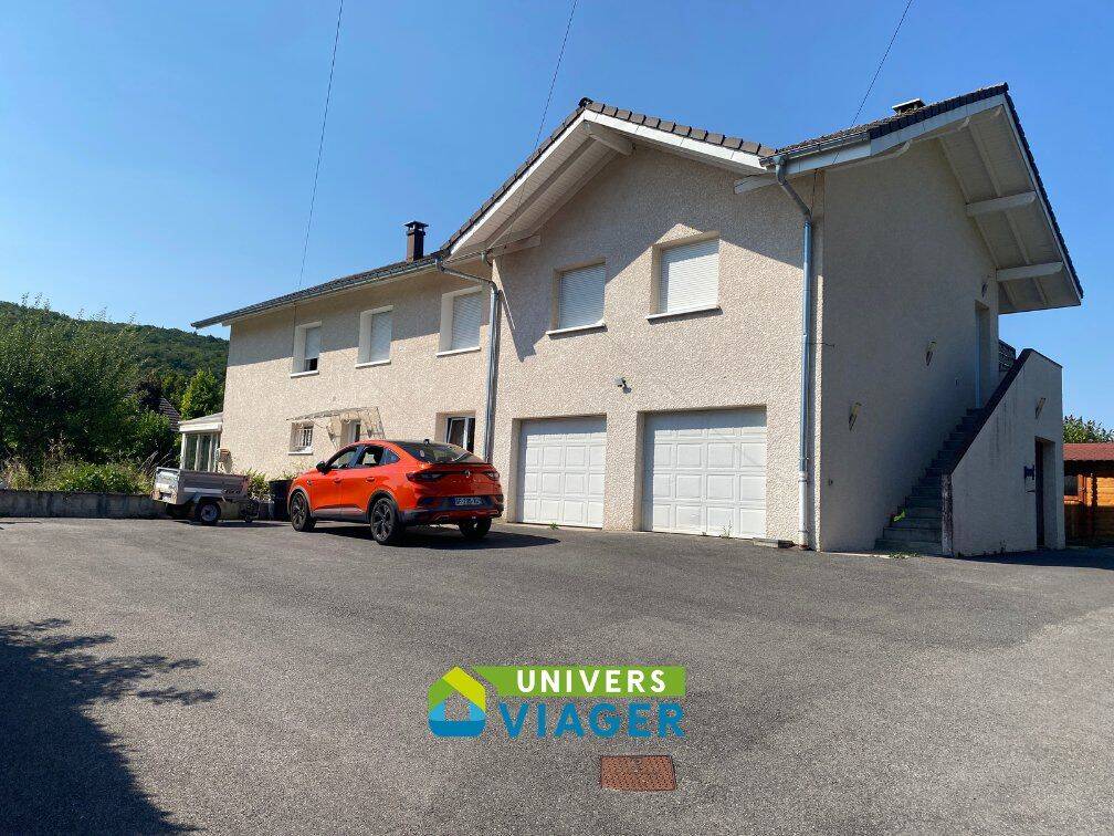 Maison 11 pièces 251 m² · à Sillingy · 251 m² · 721 400 €