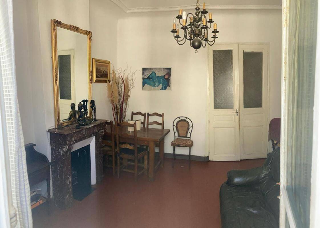 Appartement 4 pièces 93 m² · à Marseille 2ème Arrondissement · 93 m² · 272 000 €