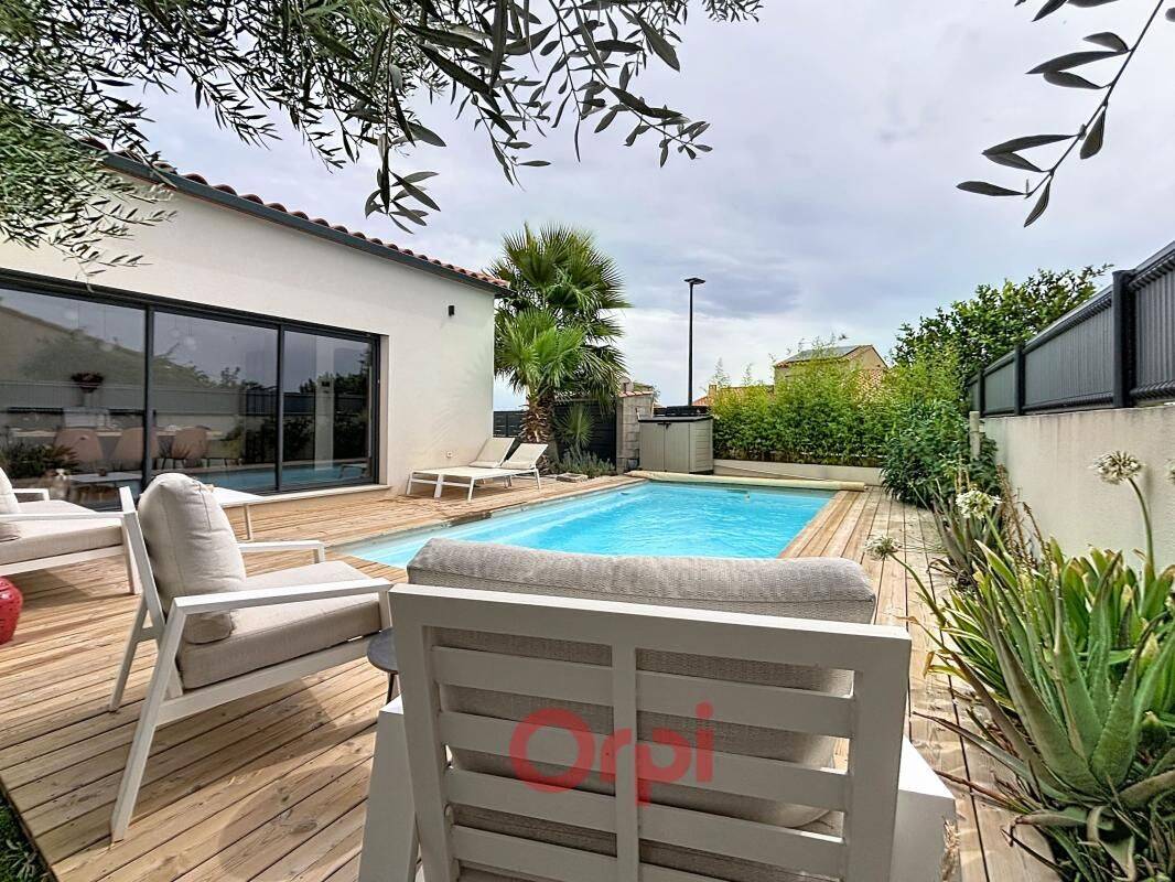 Maison 4 pièces 110 m² · à Saint-Estève · 110 m² · 369 000 €