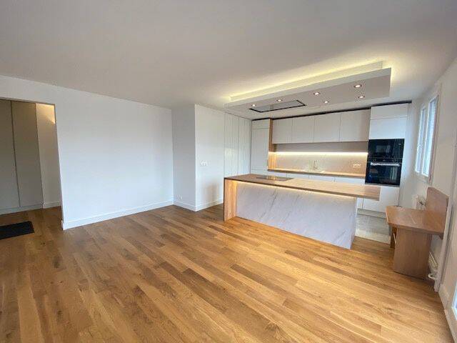 Appartement 3 pièces 71 m² · à Saint-Germain-en-Laye · 71,3 m² · 2 600 €