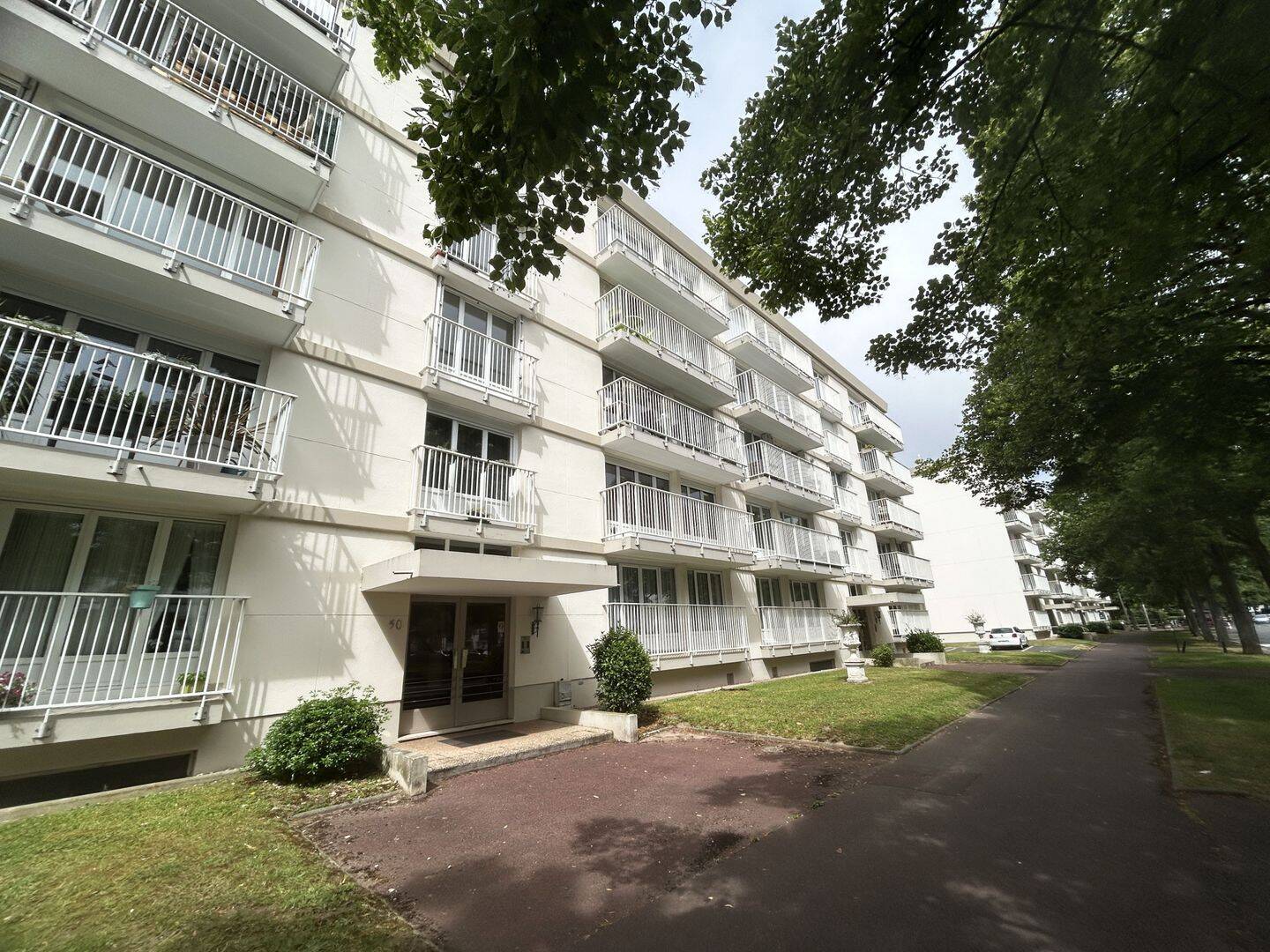 Appartement 3 pièces 65 m² · à Caen · 65,3 m² · 129 600 €