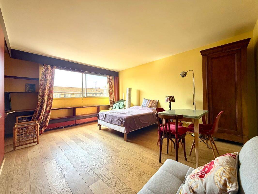 Appartement 1 pièce 31 m² · à Paris 10ème Arrondissement · 31,4 m² · 1 180 €/mois