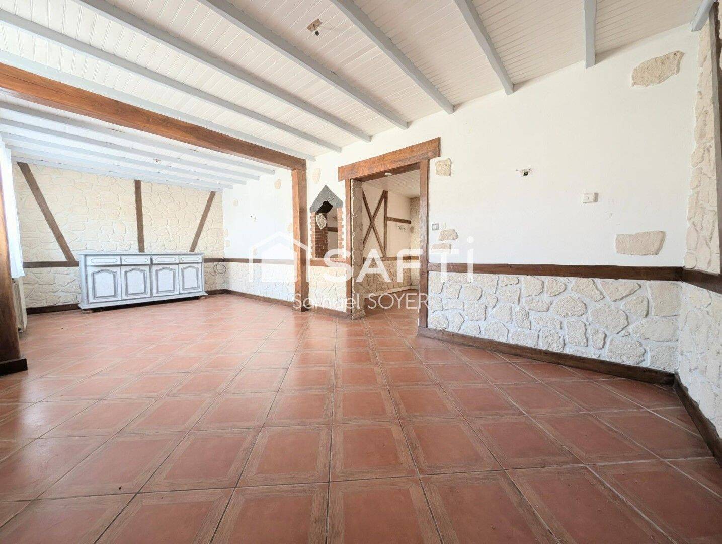 Maison 5 pièces 119 m² · à Tergnier · 119 m² · 73 500 €