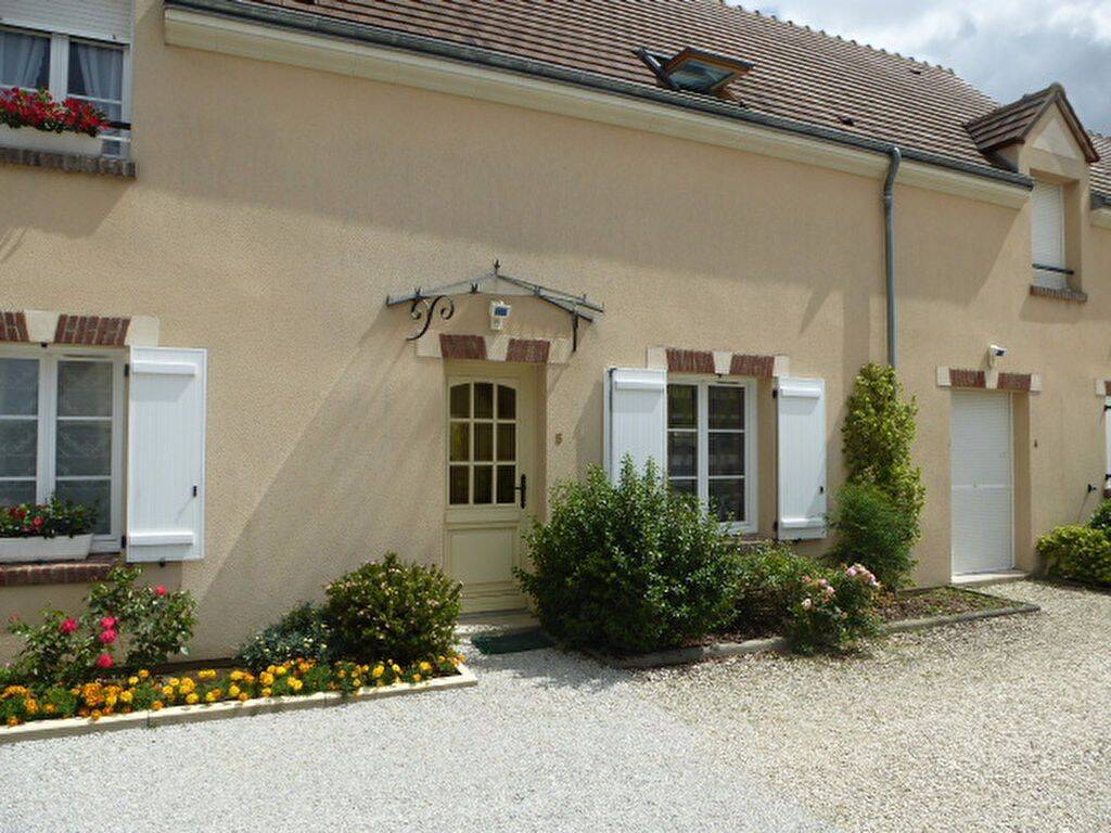 Maison 3 pièces 68 m² · à Châteauneuf-sur-Loire · 67,8 m² · 637 €/mois