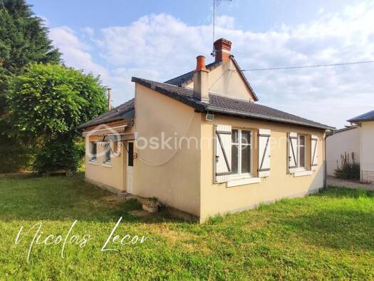 Maison à vendre 77 000 € 3 pièces 2 chambres 60 m² 860 m² de terrain Foëcy 18500
