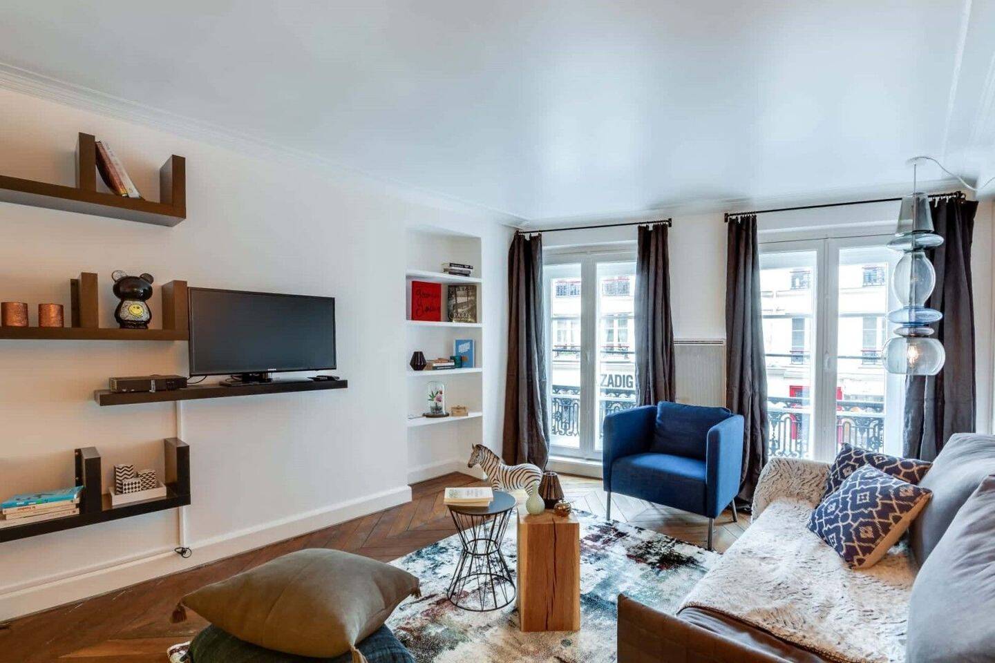 Appartement 3 pièces 40 m² · à Paris 1er Arrondissement · 40 m² · 9 691 €/mois