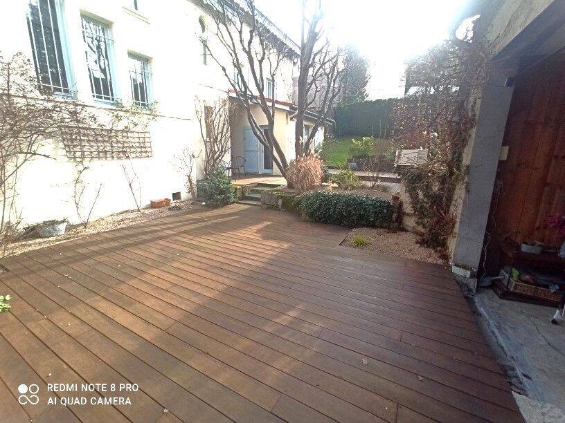 Maison 8 pièces 198 m² · à Saint-Étienne · 198 m² · 299 000 €