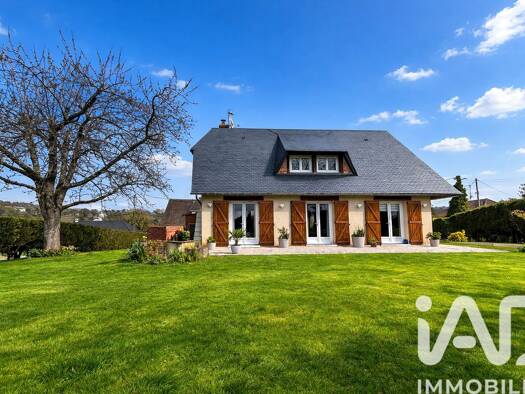 Maison à vendre 230 000 € 4 pièces 3 chambres 105 m² 741 m² de terrain Brionne 27800