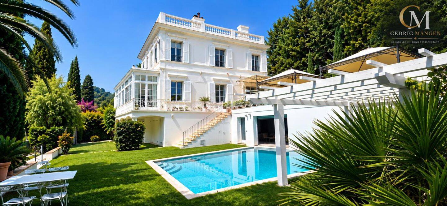 Maison 10 pièces 400 m² · à Hyères · 400 m² · 5 550 000 €