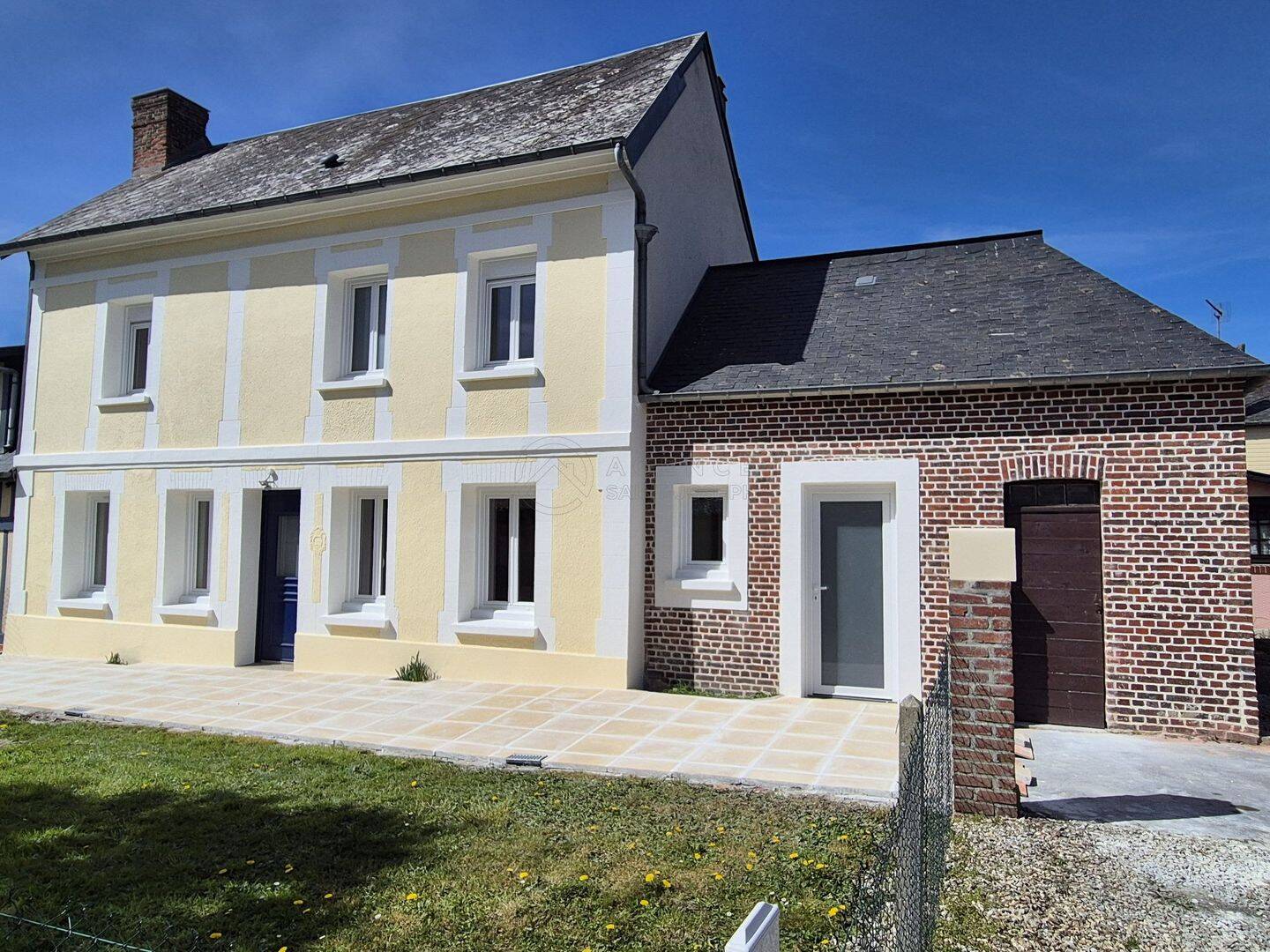 Maison 5 pièces 88 m² · à Yvetot · 88 m² · 900 €/mois