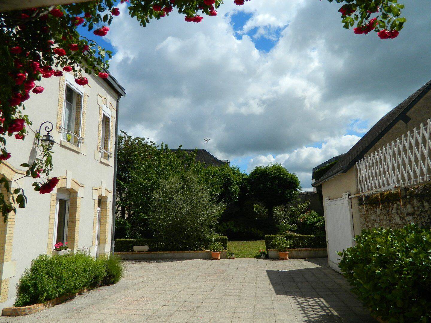 Maison 8 pièces 266 m² · à Blois · 266 m² · 549 900 €