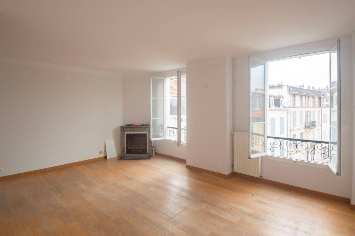 Appartement 3 pièces 74 m² · à Pau · 74,3 m² · 790 €/mois