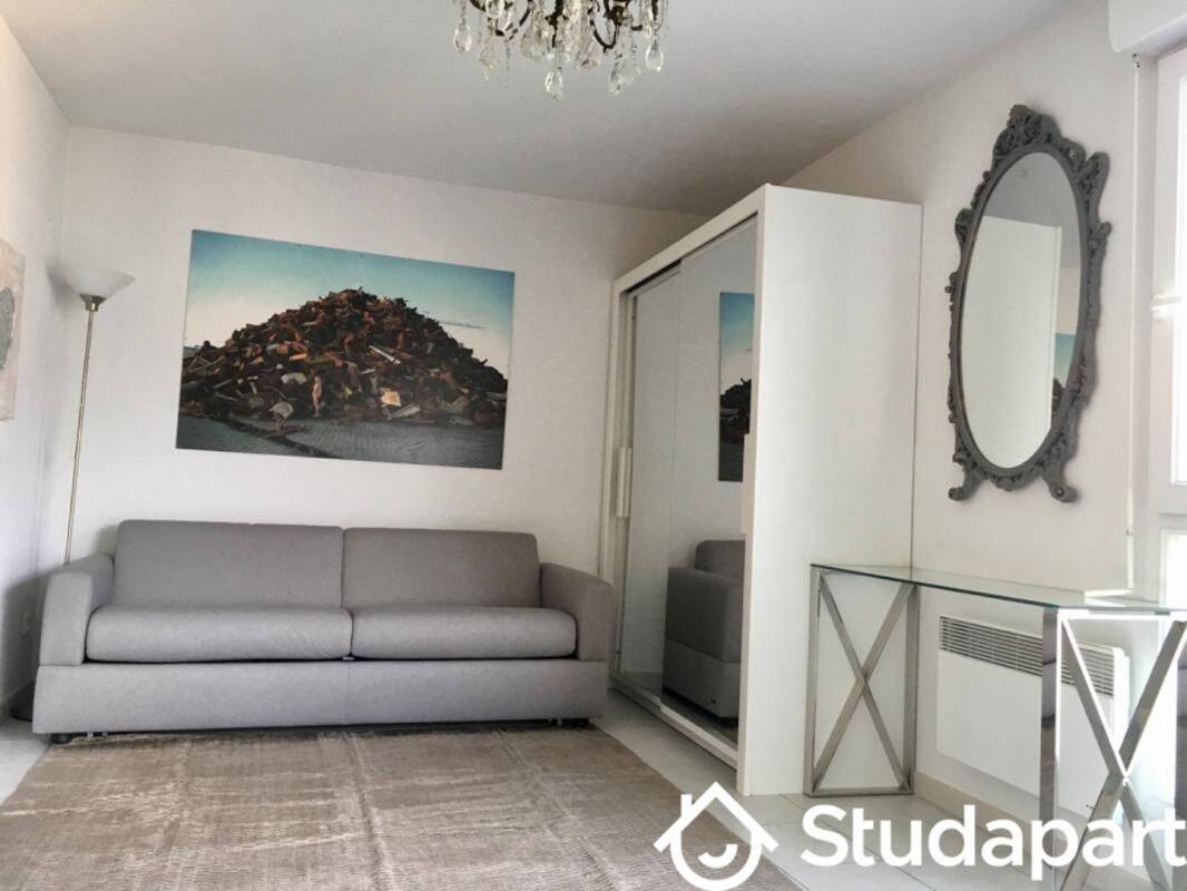 Appartement 1 pièce 30 m² · à Beausoleil · 30 m² · 1 500 €