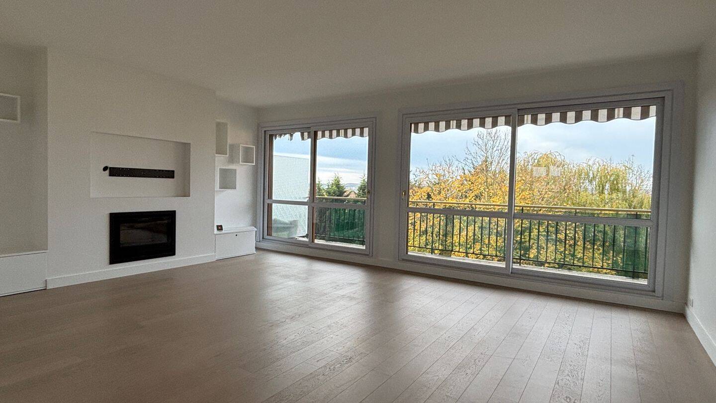 Appartement 6 pièces 119 m² · à Noisy le Roi · 119,4 m² · 439 000 €