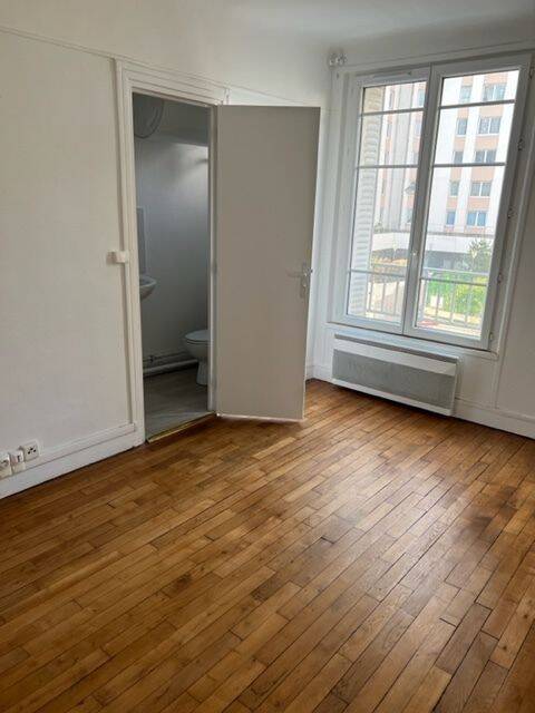 Appartement 2 pièces 29 m² · à Paris 19ème Arrondissement · 29 m² · 896 €