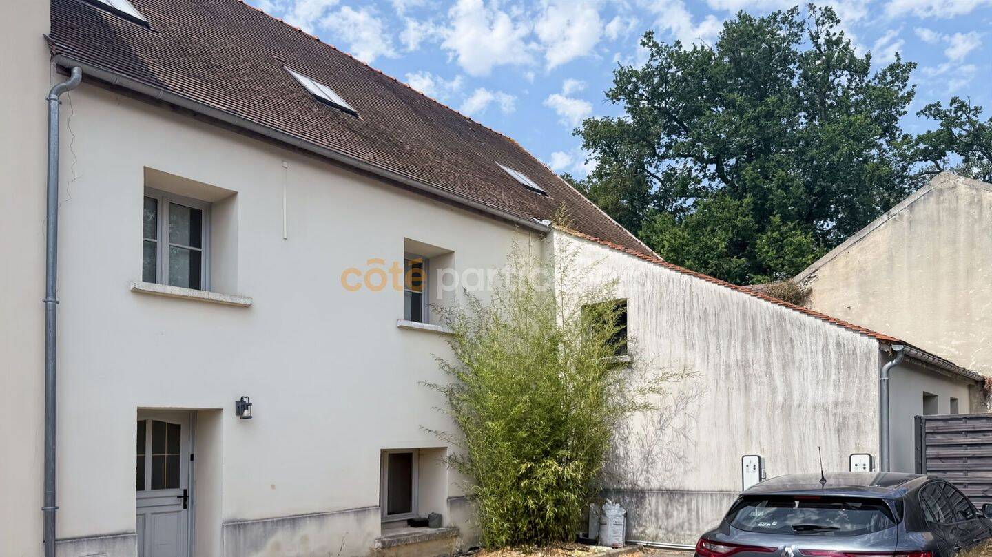 Appartement 4 pièces 129 m² · à Boissy-Saint-Léger · 128,5 m² · 2 300 €