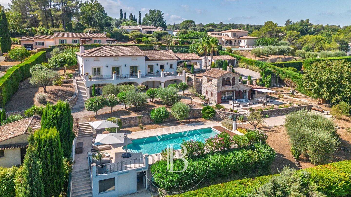 Maison 6 pièces 301 m² · à Peymeinade · 301,5 m² · 1 990 000 €