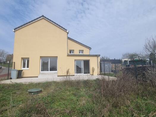 Maison à vendre 192 500 € 5 pièces 3 chambres 130 m² disponible dès maintenant Fleigneux 08200