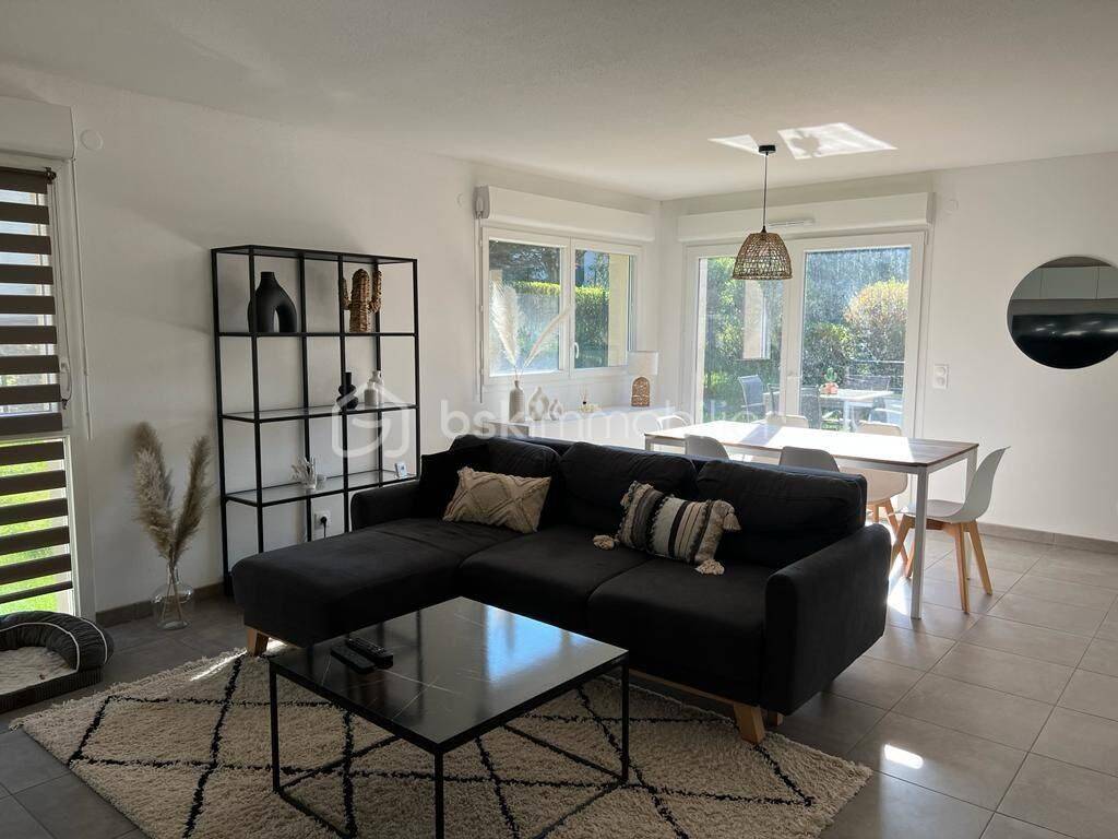 Appartement 5 pièces 82 m² · à Essert · 82 m² · 750 €/mois