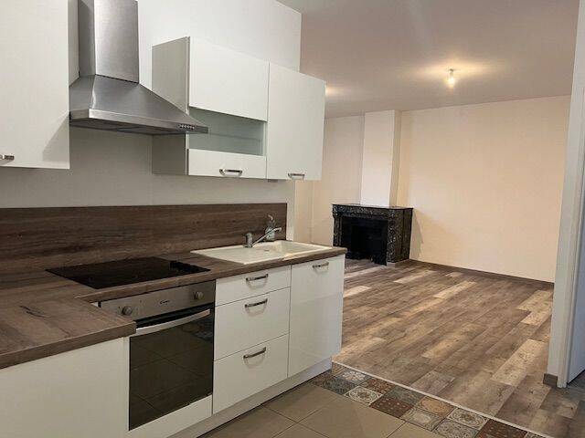 Appartement 1 pièce 48 m² · à Villefranche-sur-Saône · 48 m² · 561 €