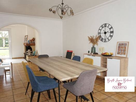 Maison à vendre 199 600 € 6 pièces 3 chambres 131 m² 999 m² de terrain Saint-Malô-du-Bois 85590