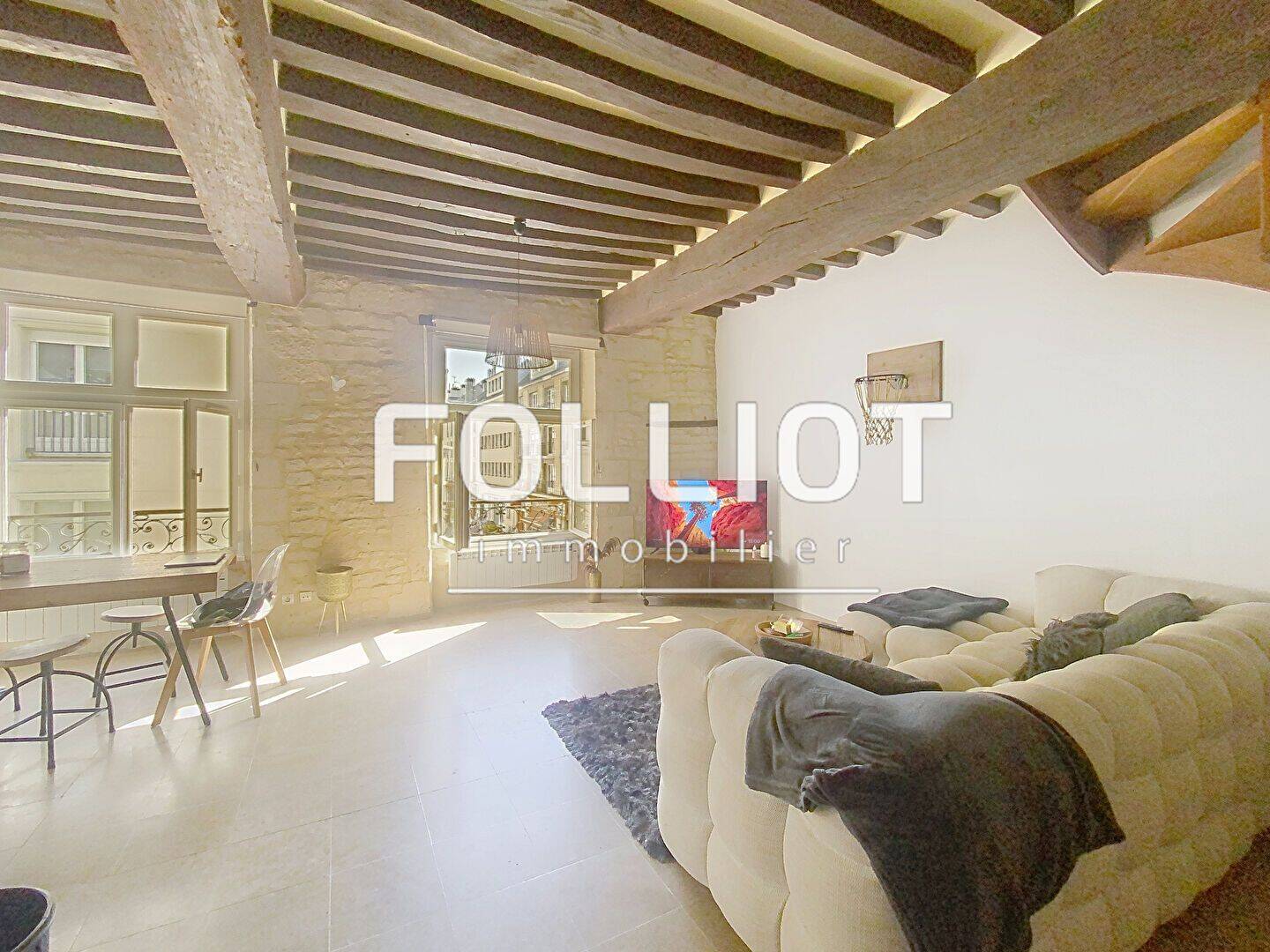 Appartement 3 pièces 75 m² · à Caen · 75 m² · 905 €