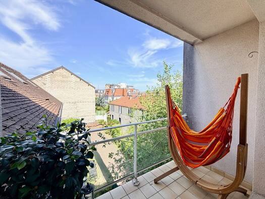 Appartement à vendre 330 000 € 2 pièces 1 chambre 48 m² Étage 2/3 Centre Maisons-Laffitte 78600