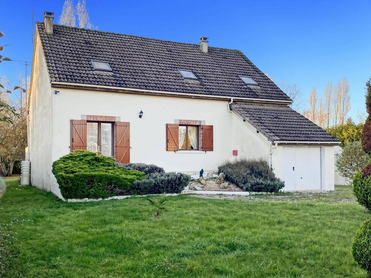 Maison 5 pièces 149 m² · à Courtenay · 149 m² · 210 000 €